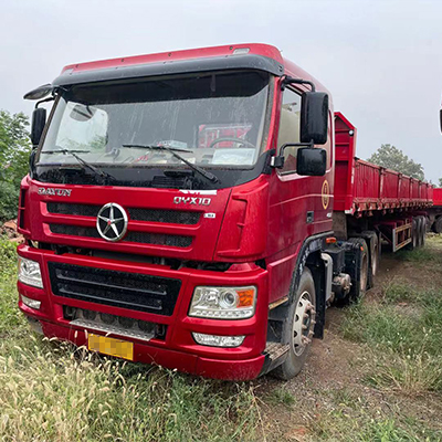 Dayun 400 HP heavy semi tractor Yuqiantong heavy duty dump semi truck