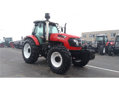 210HP 4WD HW 2104 wheeled tractor